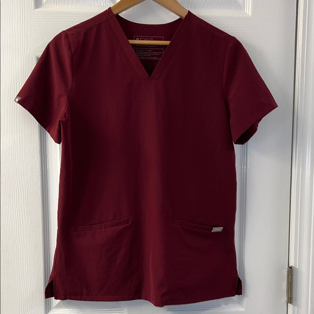 Figs Scrub Top